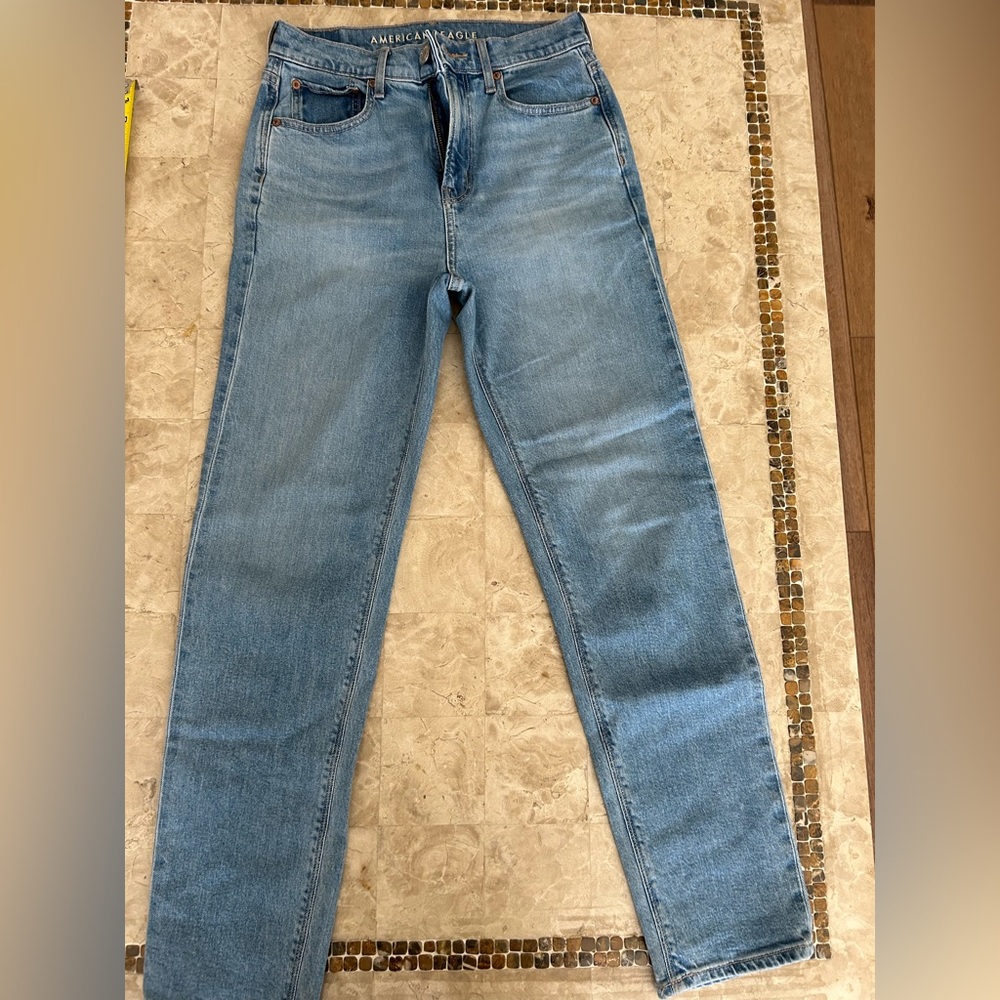 American Eagle Women’s 90s Boyfriend stretch Jeans size 00